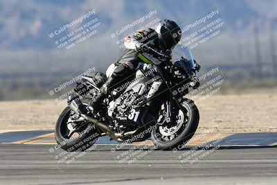 media/Jan-15-2026-Racers Edge (Thu) [[dfebeb70ab]]/3-B Group/Session 1 Turn 8/